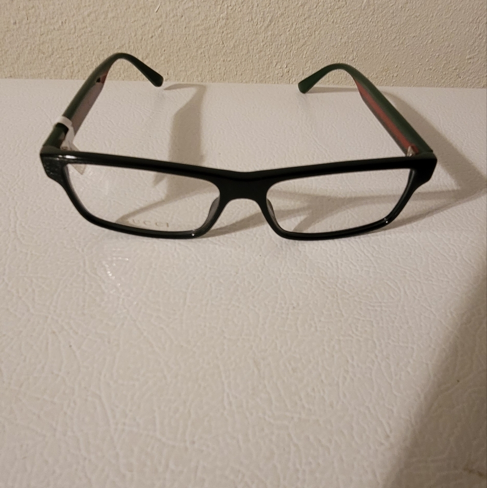 GUCCI GLASSES